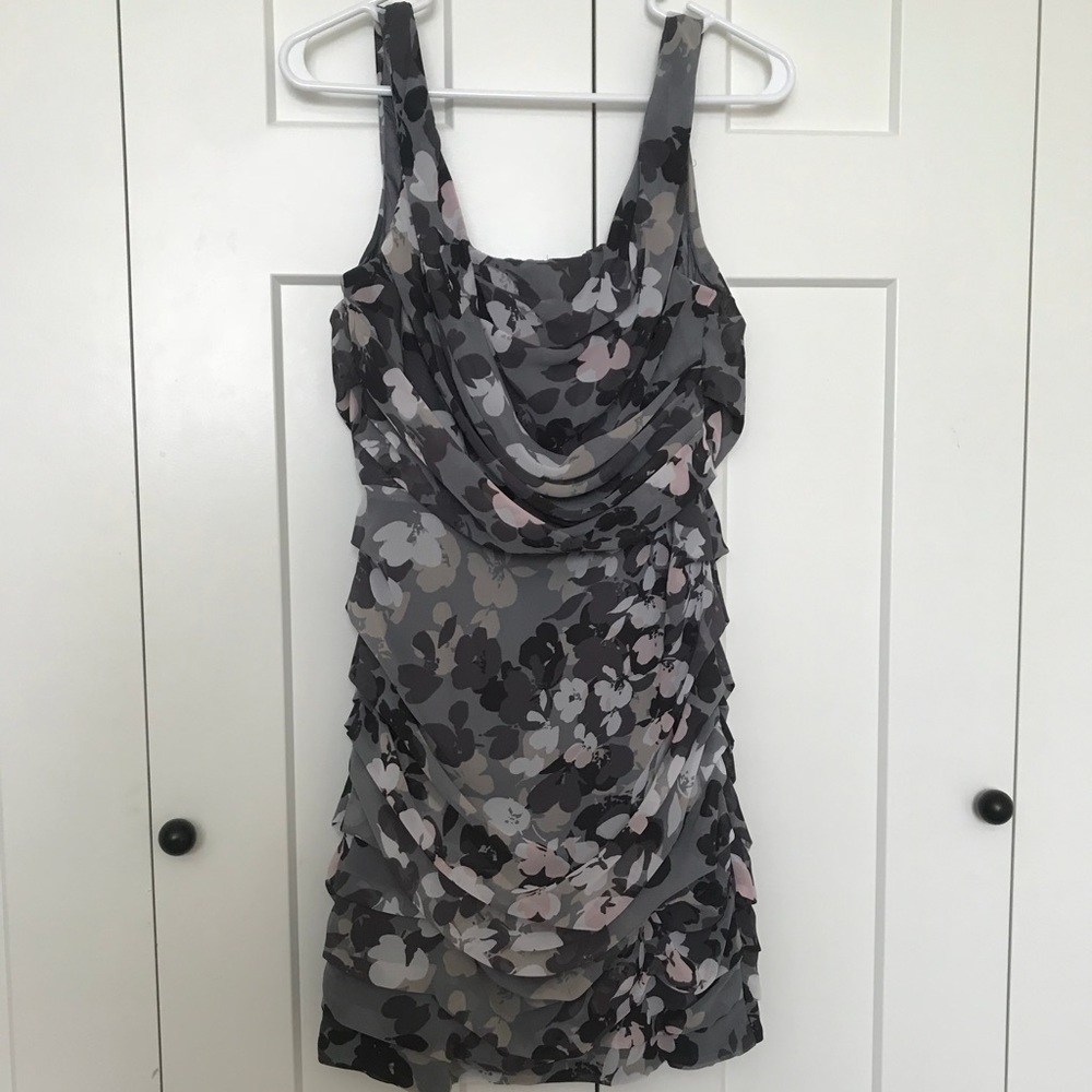 EXPRESS chiffon dress, size 4